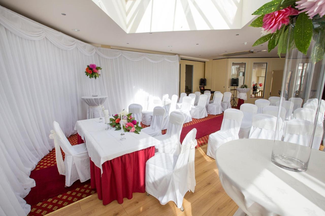 Hotel Minella & Leisure Centre Clonmel Exterior photo